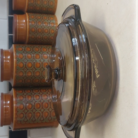 CLEARANCE! ANCHOR HOCKING "Fire-King" new without tag/ vintage lidded  caserole. - Picture 4 of 9